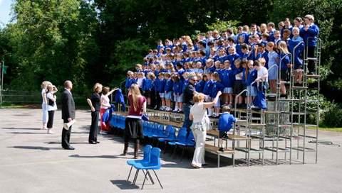 Whole_School_Photo (8)